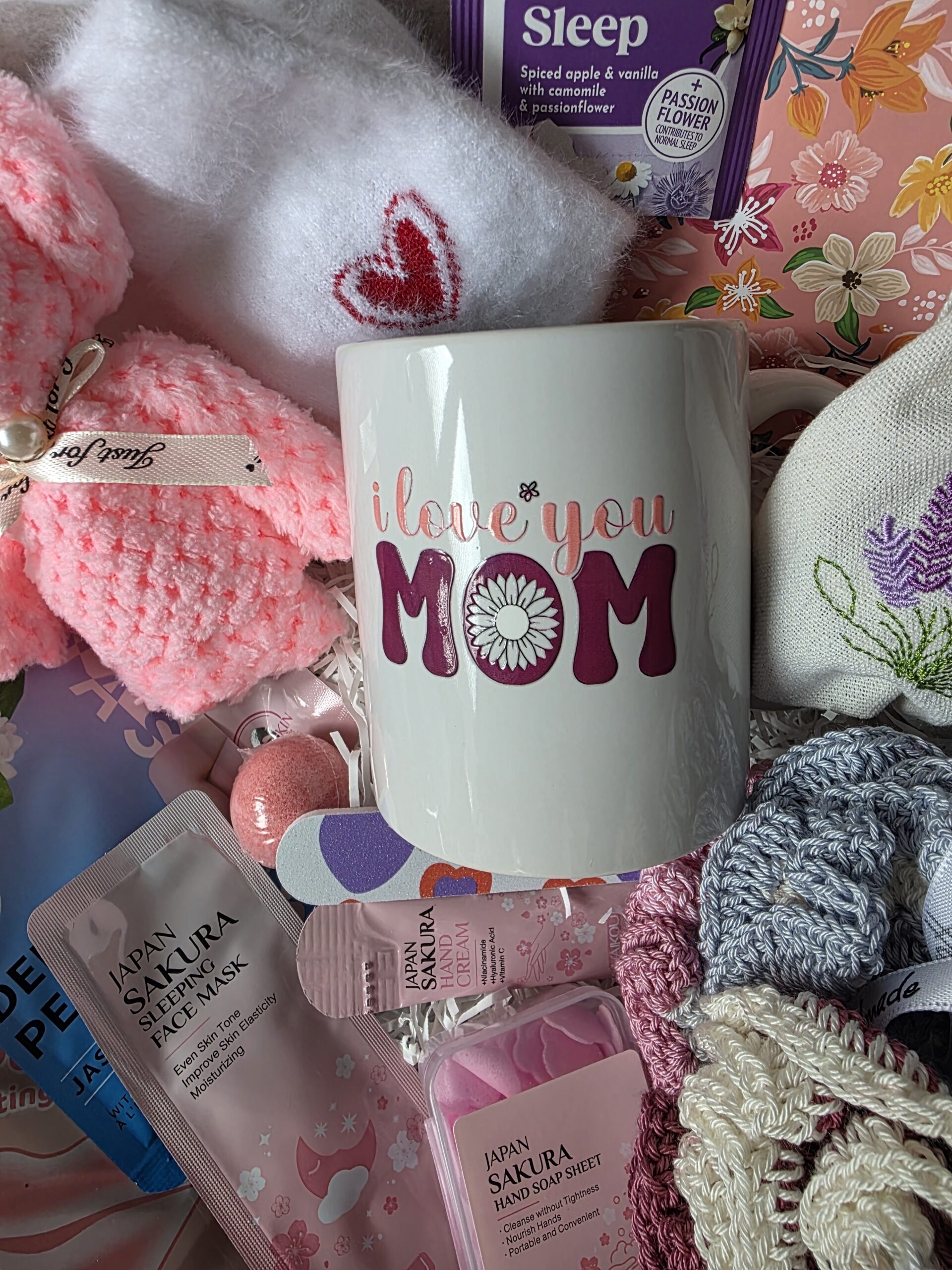 pamper gift box flr women, self care spa with tea, mug, handmade items, relaxation gift for birthdays, get well, thank you gift